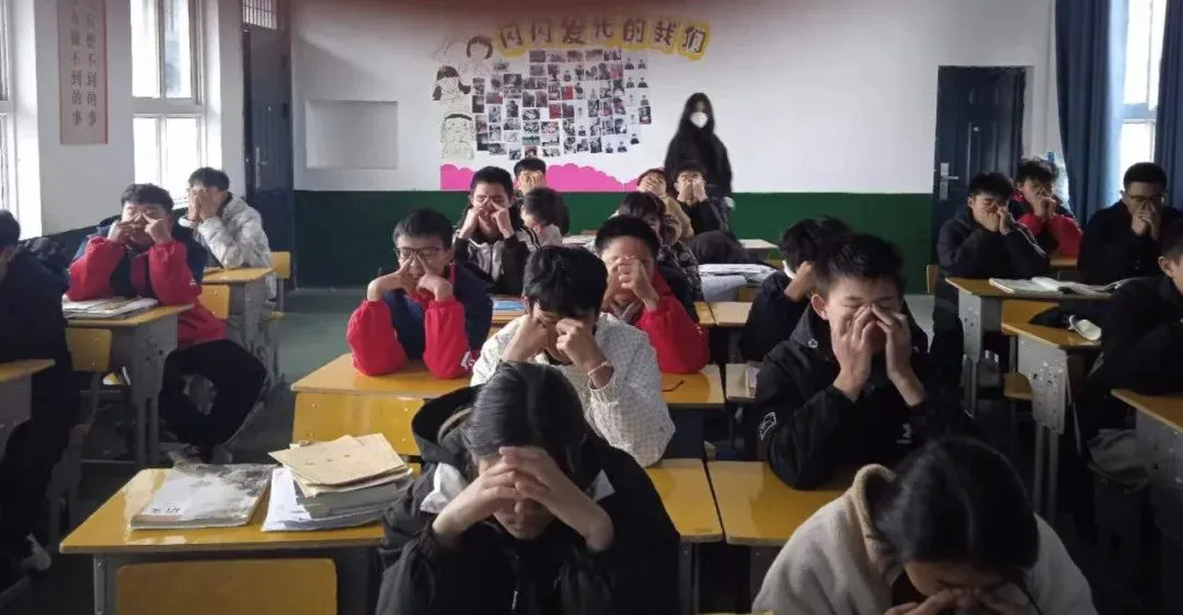 亚军球队的训练方案如何帮助你快速提升篮球技能_1